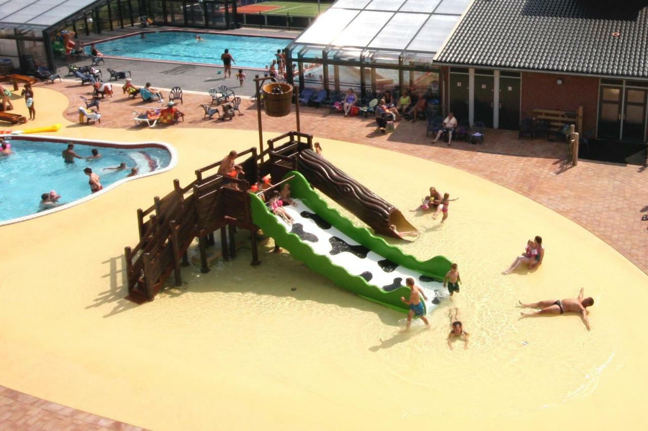 Lodge 4 Personen Camping De Molenhof Reutum Dış mekan fotoğraf